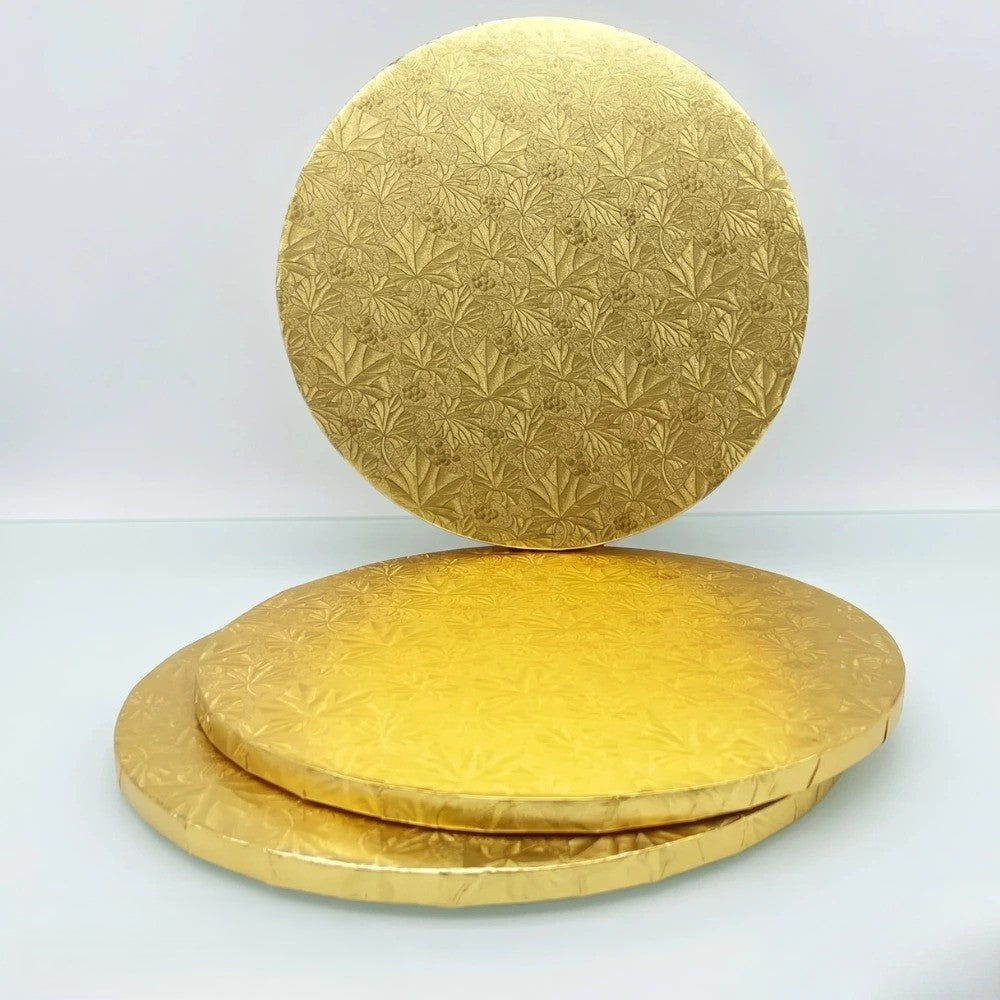 Round cake base for cakes, pastries and desserts