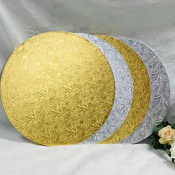 Round food-grade cake board for cake decorating